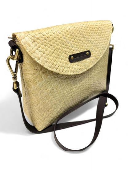 Lalaloca Melissa Sabutan Crossbody