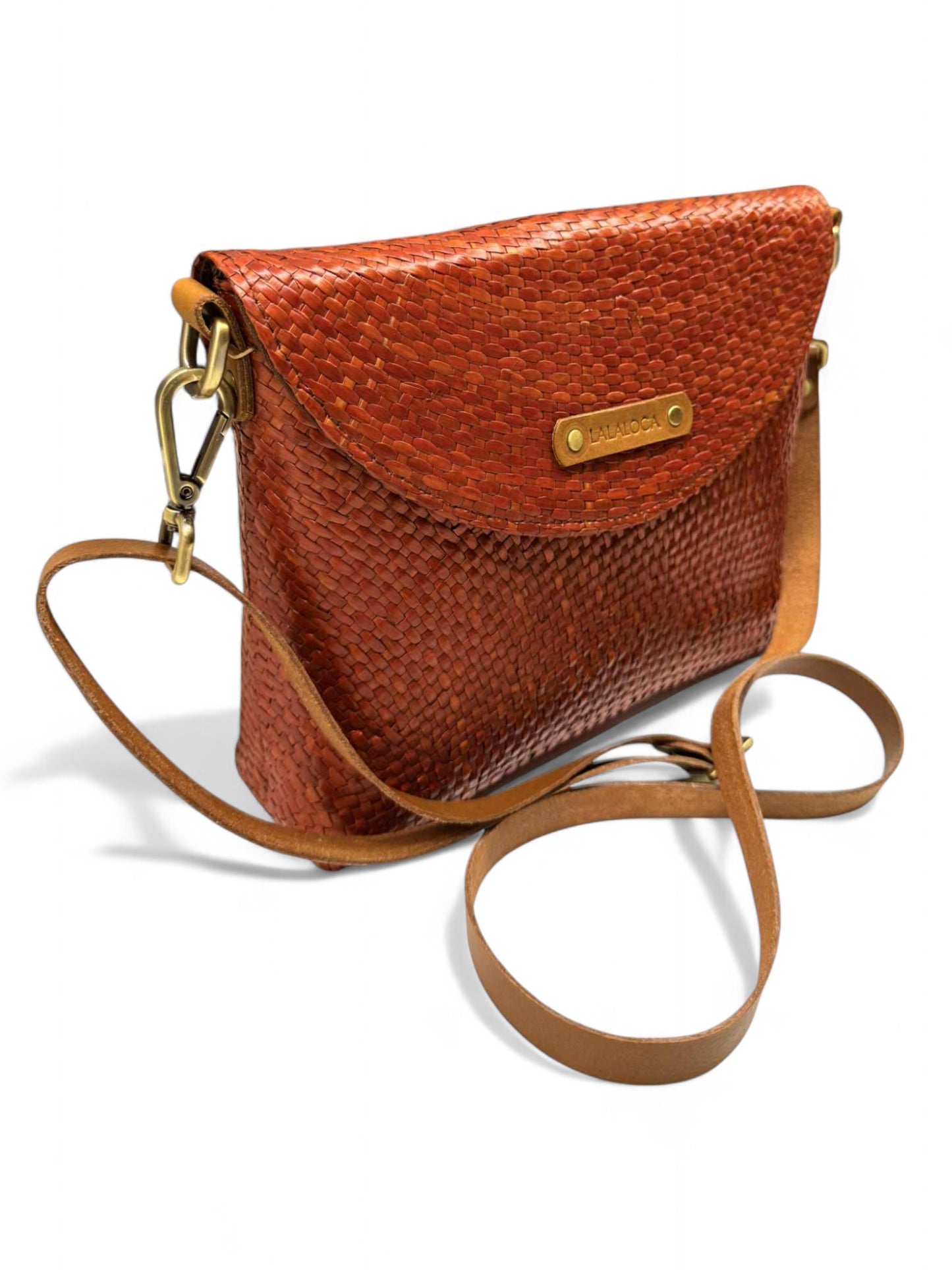 Lalaloca Melissa Sabutan Crossbody
