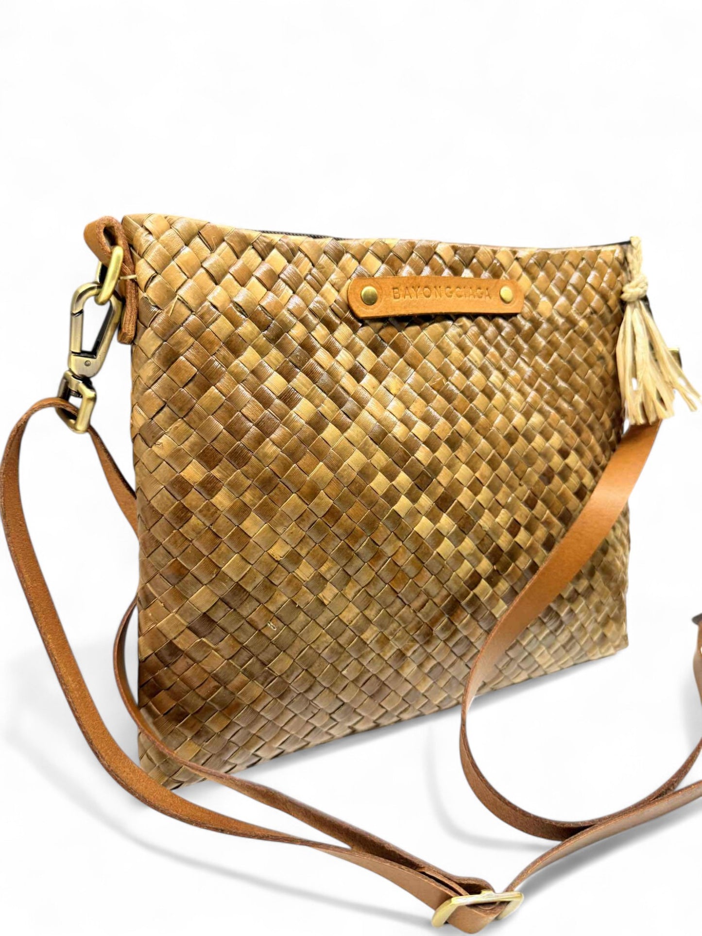 Banig Jay Crossbody